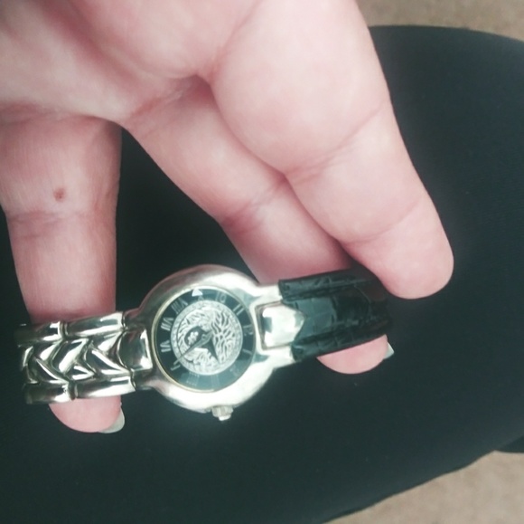 Gianni Versage women's watch - Picture 2 of 4